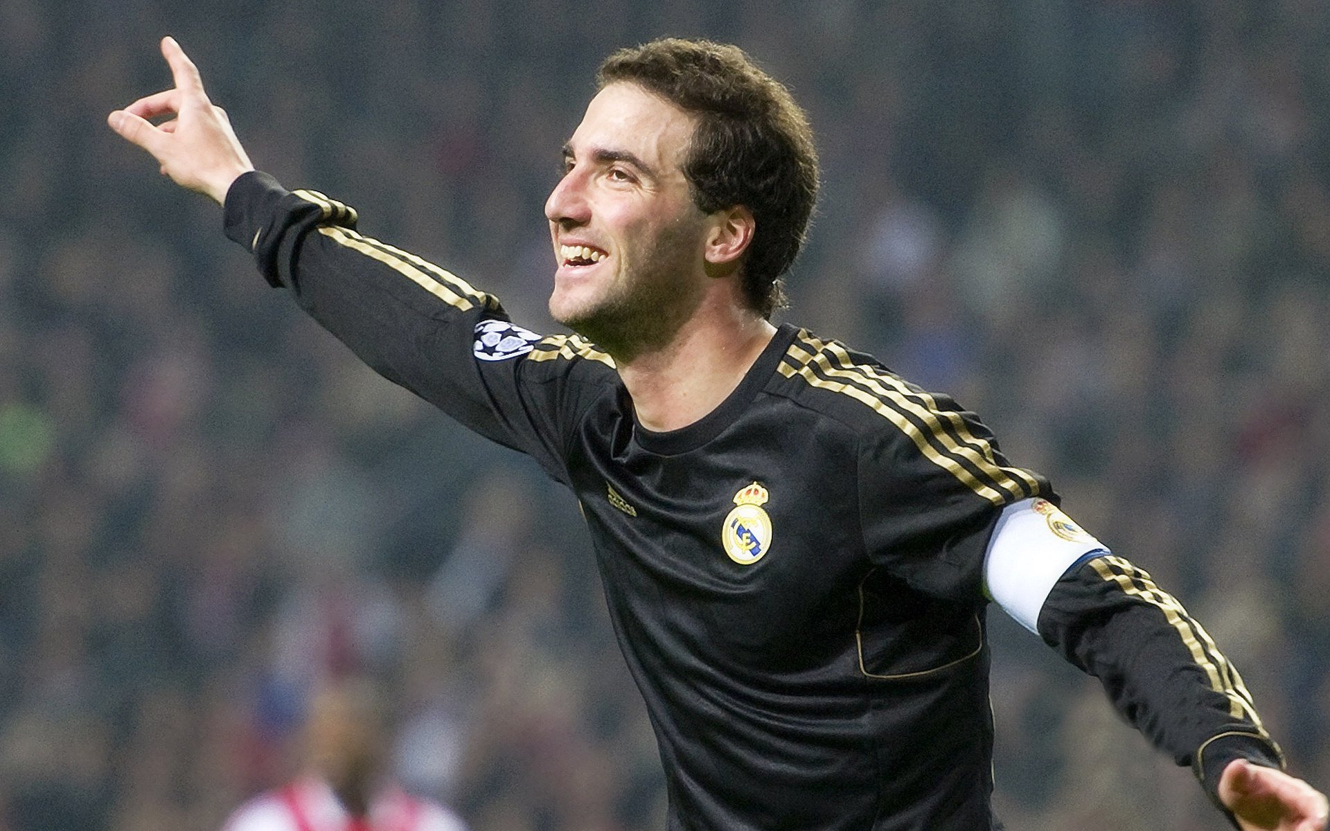 绝杀与担当，日本乒乓的逆袭与奥恰洛夫的一人军团